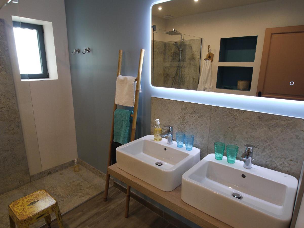 Les Interieurs D'Angele Bed and Breakfast Pernes-les-Fontaines Εξωτερικό φωτογραφία
