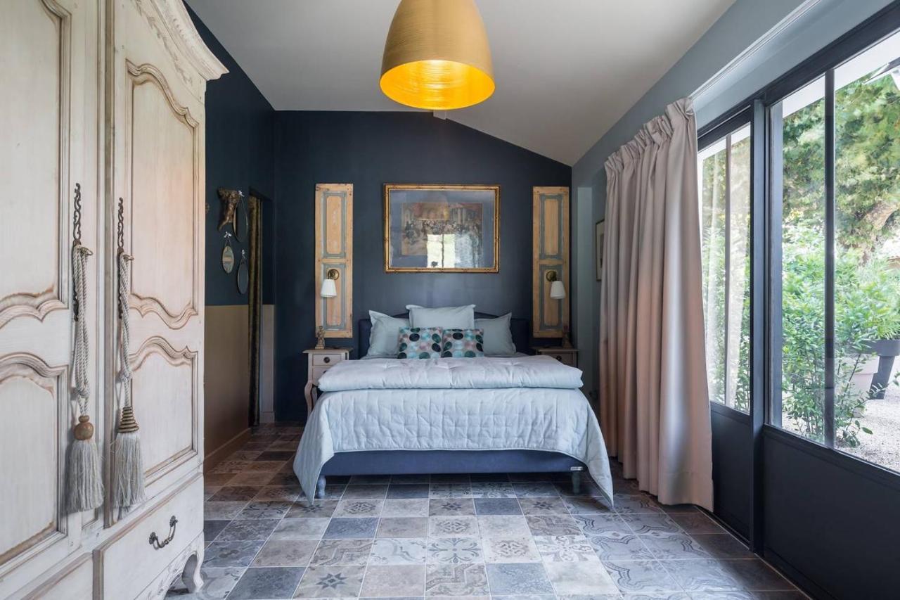 Les Interieurs D'Angele Bed and Breakfast Pernes-les-Fontaines Εξωτερικό φωτογραφία
