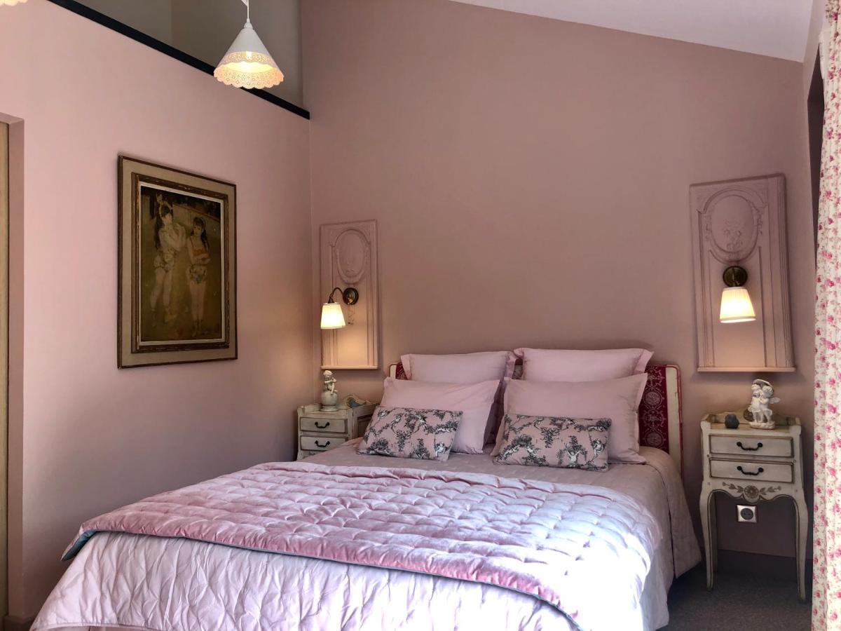 Les Interieurs D'Angele Bed and Breakfast Pernes-les-Fontaines Εξωτερικό φωτογραφία