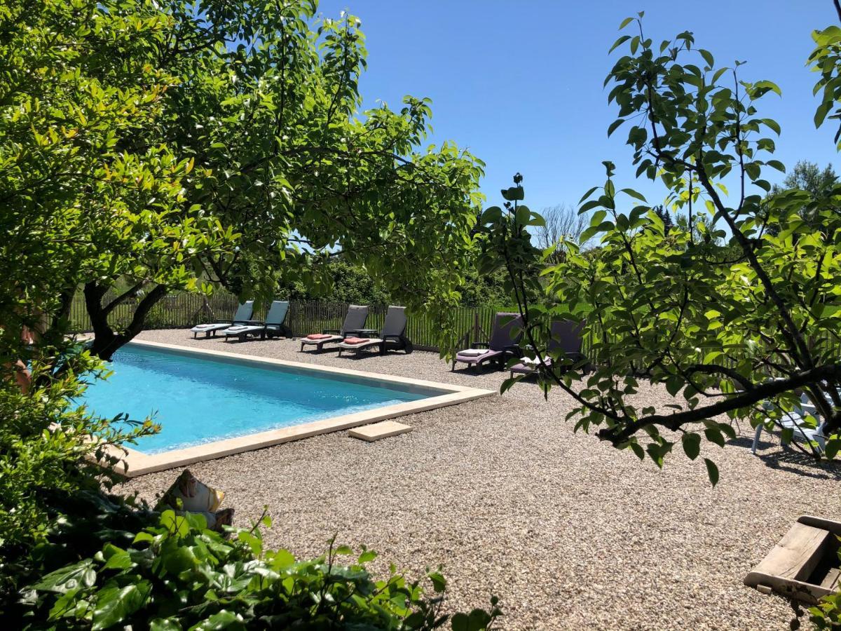 Les Interieurs D'Angele Bed and Breakfast Pernes-les-Fontaines Εξωτερικό φωτογραφία