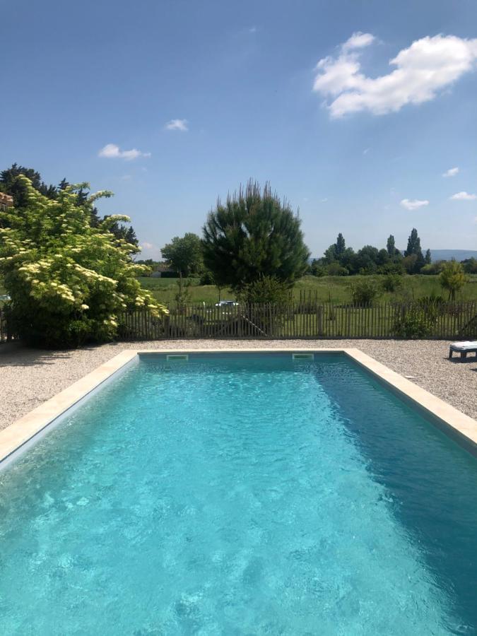 Les Interieurs D'Angele Bed and Breakfast Pernes-les-Fontaines Εξωτερικό φωτογραφία
