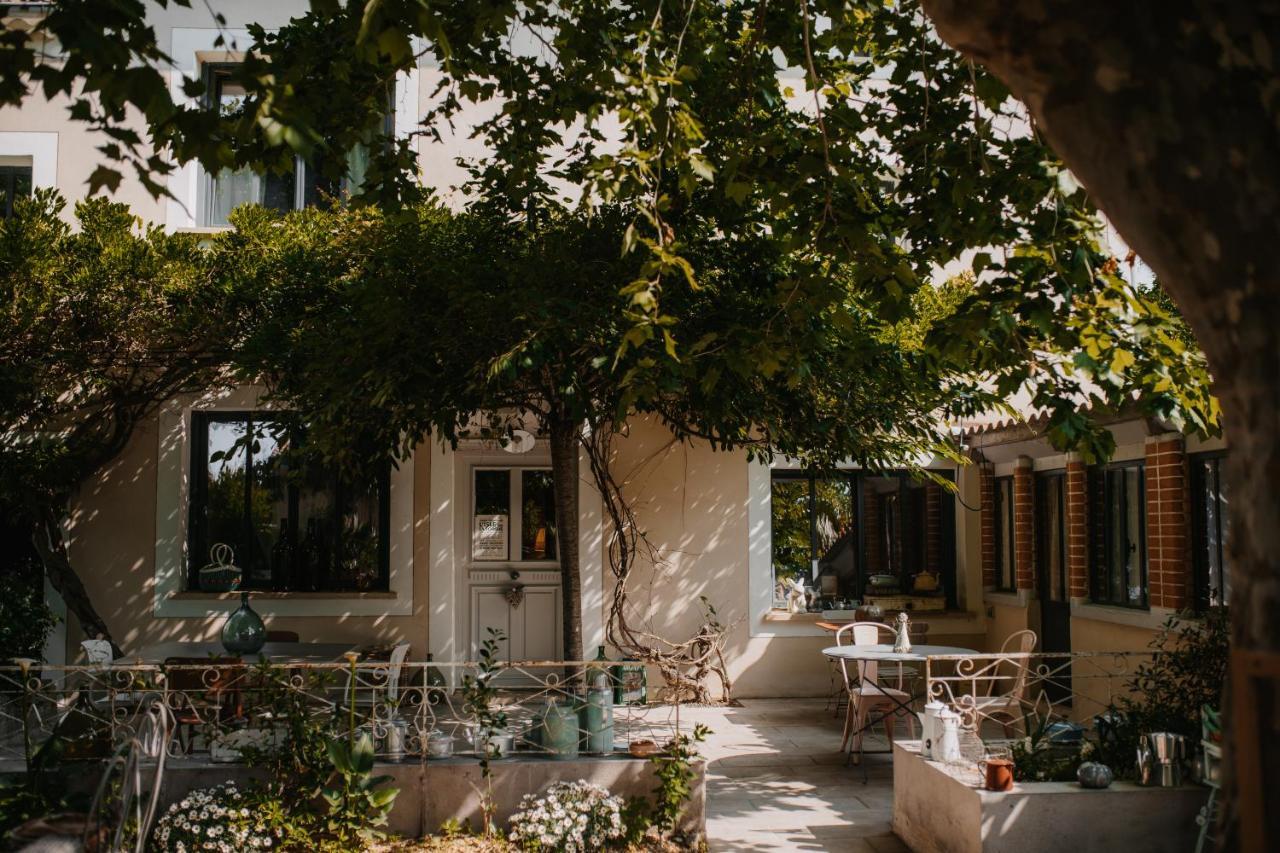 Les Interieurs D'Angele Bed and Breakfast Pernes-les-Fontaines Εξωτερικό φωτογραφία